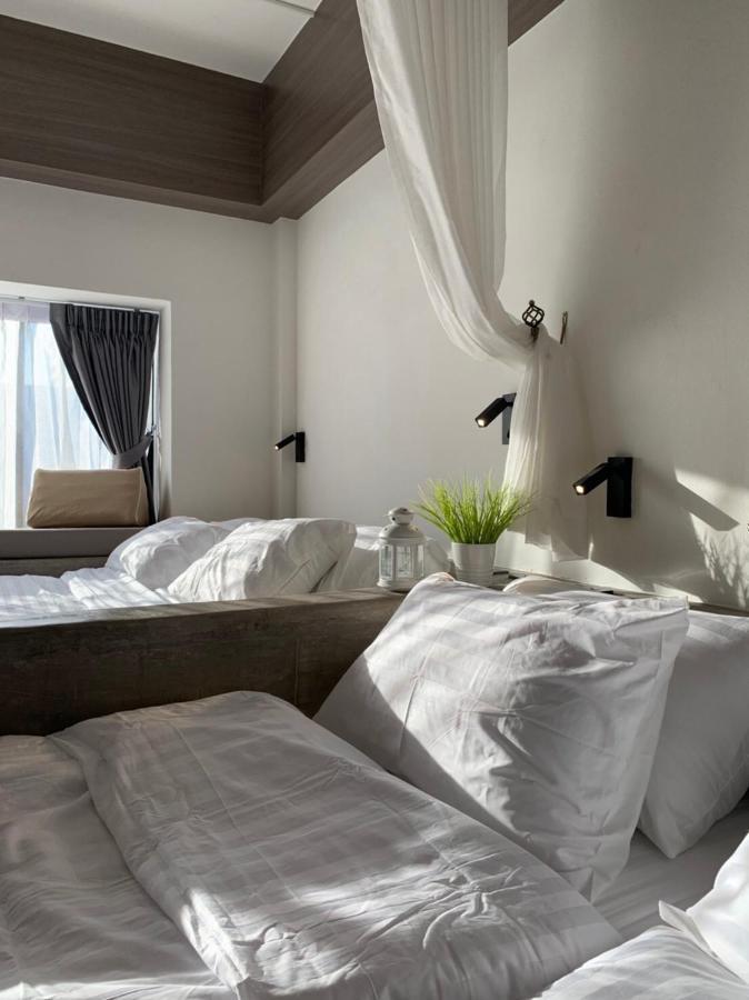 Krung Boutique Hotel Бангкок Экстерьер фото