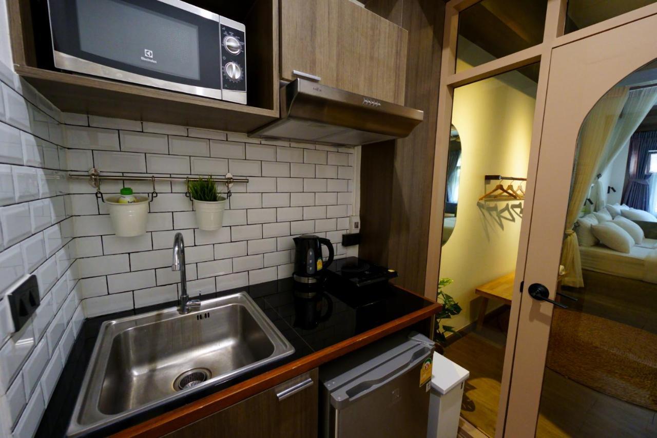 Krung Boutique Hotel Бангкок Экстерьер фото